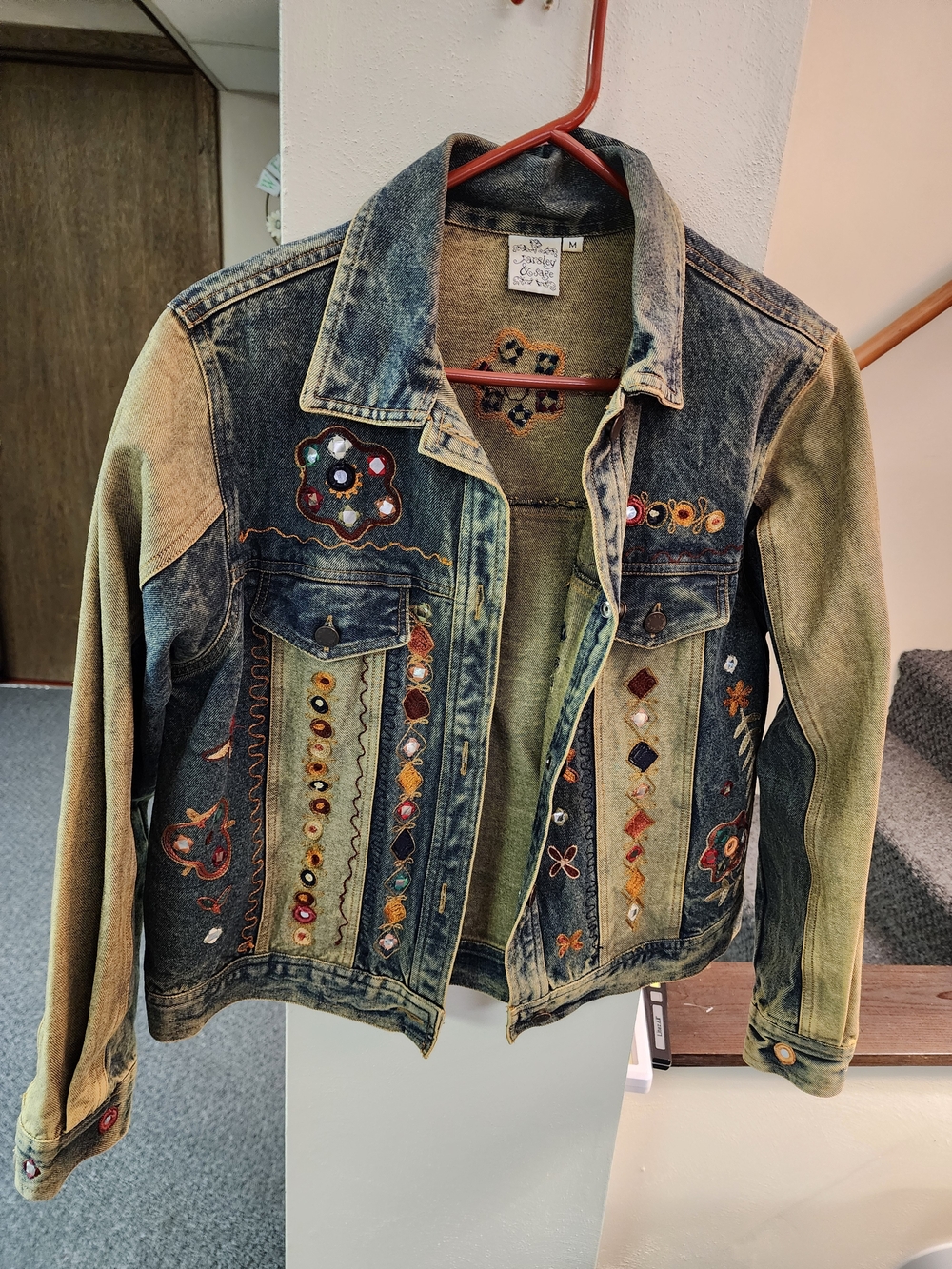 Parsley & Sage Two-Tone Embroidered Denim Jacket - Olive & Washed Denim Sz M